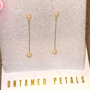 . Pearl drop earrings for elegant brides